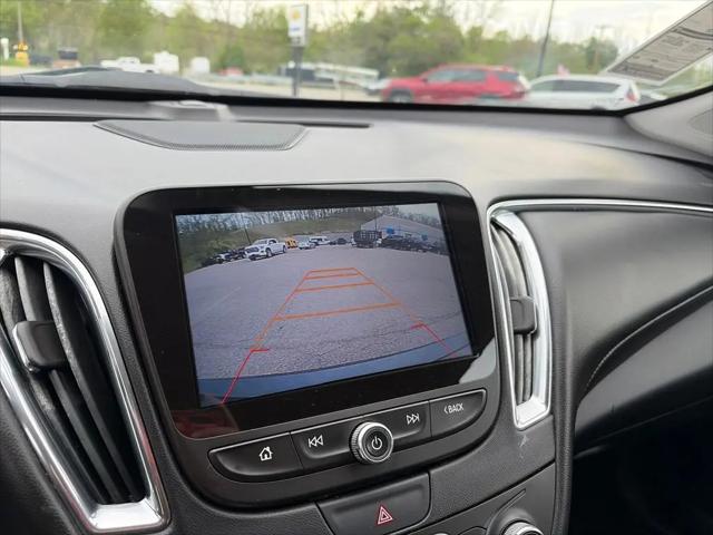 2017 Chevrolet Malibu 1LT