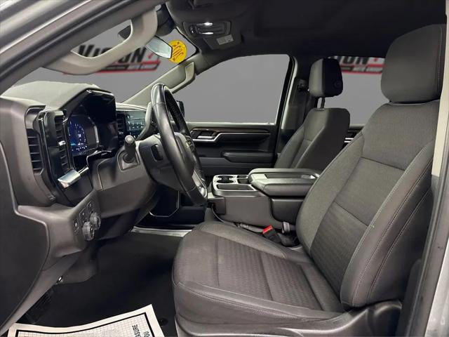 2025 Chevrolet Silverado 1500 4WD Crew Cab Standard Bed LT
