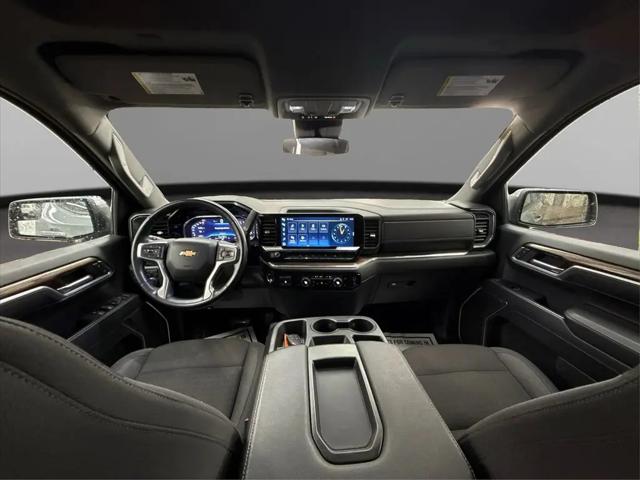 2025 Chevrolet Silverado 1500 4WD Crew Cab Standard Bed LT