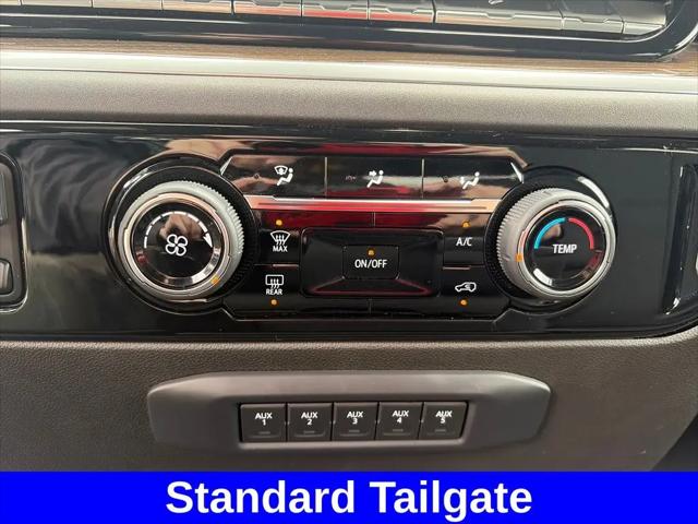2024 Chevrolet Silverado 2500HD 4WD Crew Cab Standard Bed LT