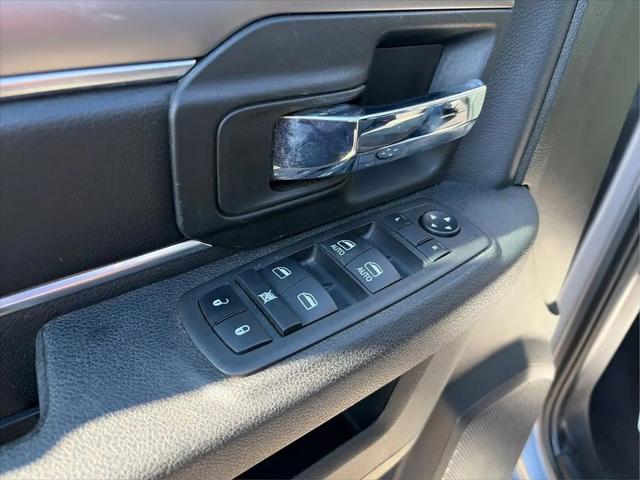 2022 Ram 1500 Classic Warlock Quad Cab 4x4 6'4" Box