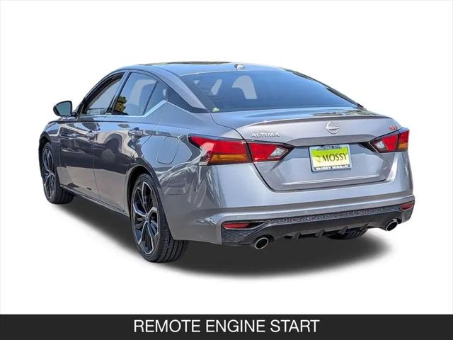 2025 Nissan Altima SR FWD