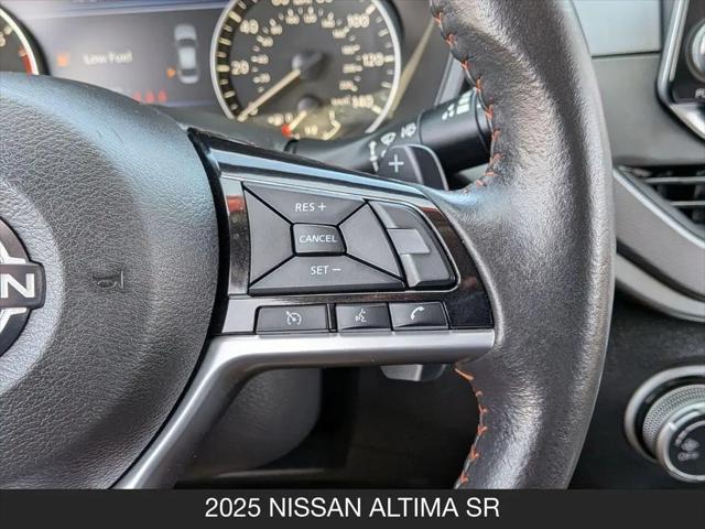 2025 Nissan Altima SR FWD