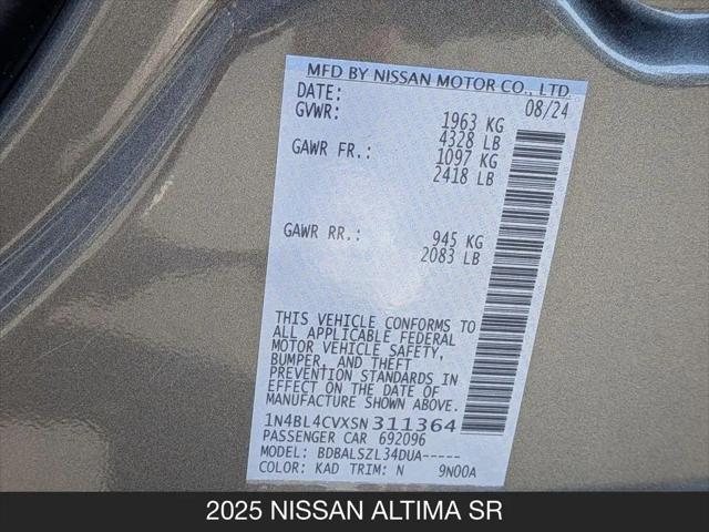 2025 Nissan Altima SR FWD