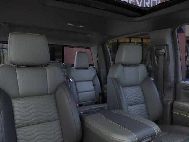 2026 Chevrolet Silverado 2500HD Crew Cab, Standard Bed, XR2, 4WD
