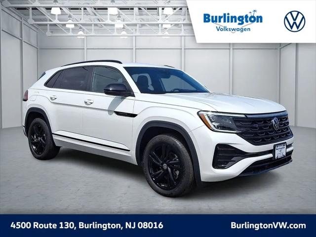 2025 Volkswagen Atlas Cross Sport 2.0T SEL R-Line Black for sale in Burlington, NJ