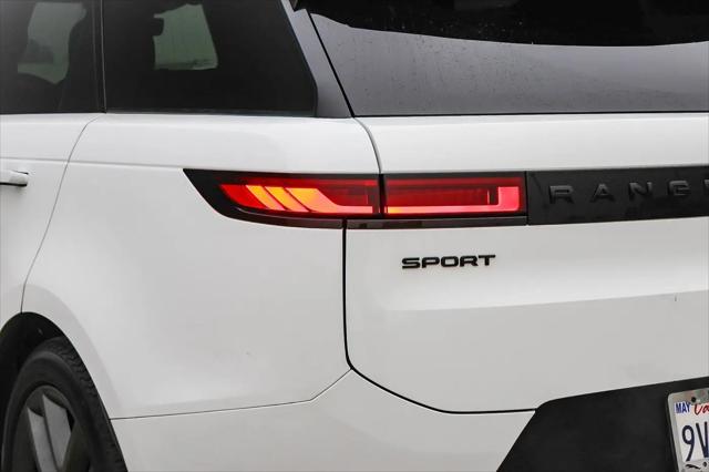 2024 Land Rover Range Rover Sport SE