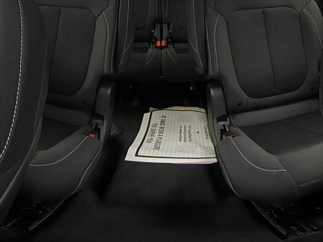 2025 Jeep Grand Cherokee L Laredo X 4x2