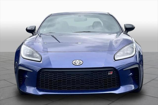 2025 Toyota GR86 Premium