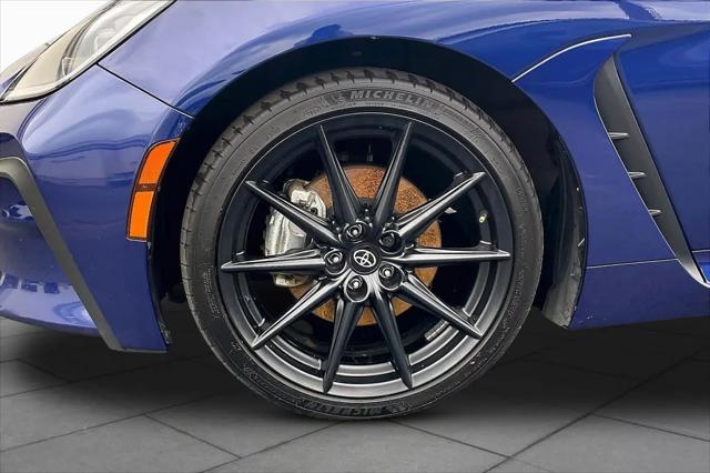 2025 Toyota GR86 Premium