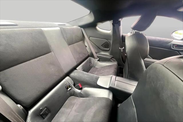 2025 Toyota GR86 Premium