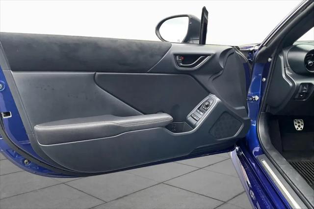 2025 Toyota GR86 Premium