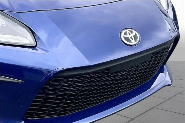 2025 Toyota GR86 Premium