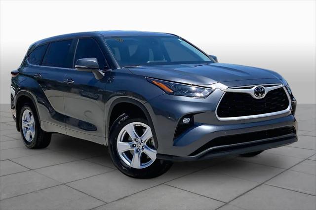 2024 Toyota Highlander LE