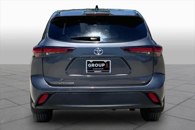 2024 Toyota Highlander LE