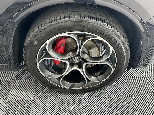 2022 Alfa Romeo Stelvio Veloce Ti AWD