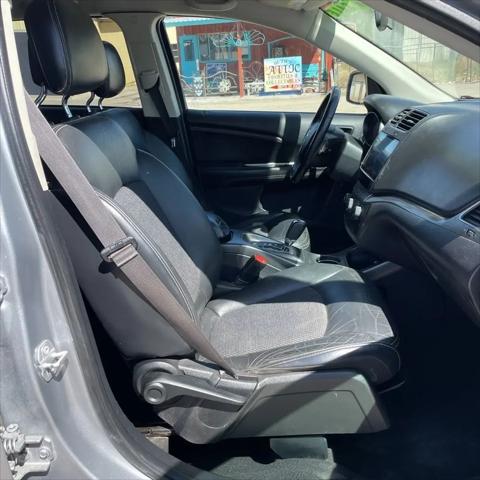 2018 Dodge Journey Crossroad AWD