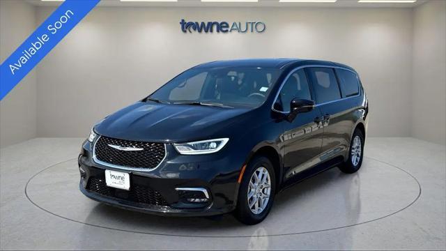 2026 Chrysler Pacifica Select for sale in Hamburg, NY