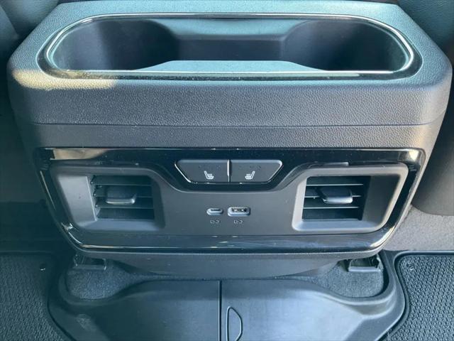 2024 GMC Sierra 1500 4WD Crew Cab Short Box AT4X
