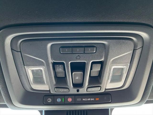2024 GMC Sierra 1500 4WD Crew Cab Short Box AT4X