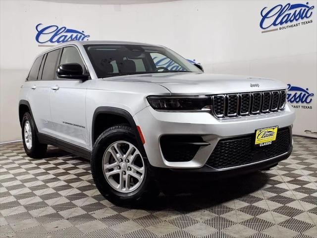 2023 Jeep Grand Cherokee Laredo 4x4 for sale in Beaumont, TX
