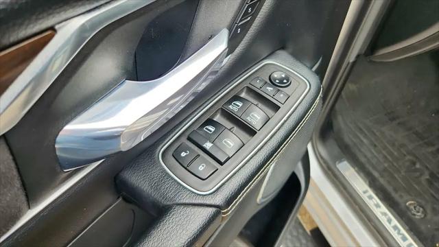 2021 Ram 1500 Laramie Crew Cab 4x4 5'7" Box