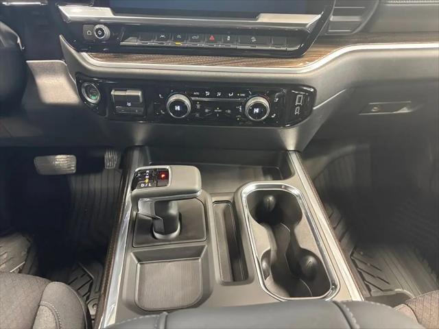 2026 Chevrolet Silverado 1500 4WD Crew Cab Standard Bed RST