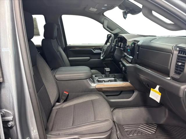 2026 Chevrolet Silverado 1500 4WD Crew Cab Standard Bed RST