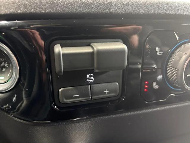 2026 Chevrolet Silverado 1500 4WD Crew Cab Standard Bed RST