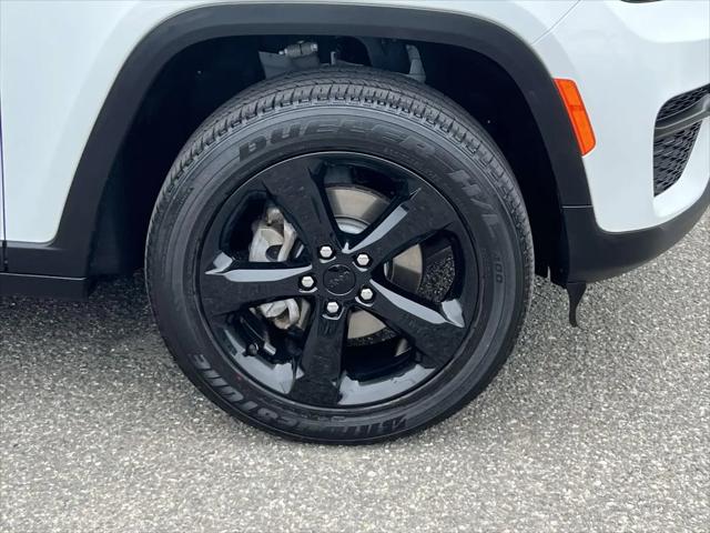 2023 Jeep Grand Cherokee Altitude 4x4