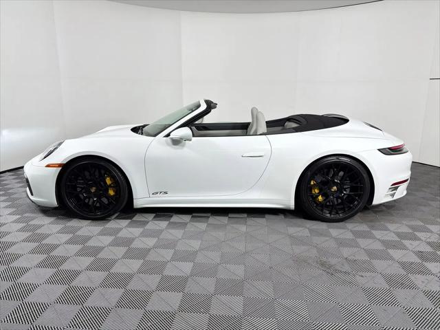 2022 Porsche 911 Carrera 4 GTS Cabriolet