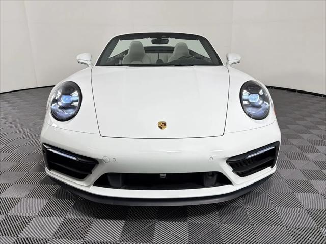 2022 Porsche 911 Carrera 4 GTS Cabriolet