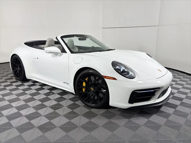 2022 Porsche 911 Carrera 4 GTS Cabriolet