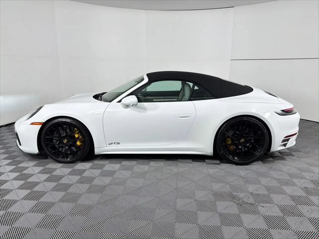2022 Porsche 911 Carrera 4 GTS Cabriolet