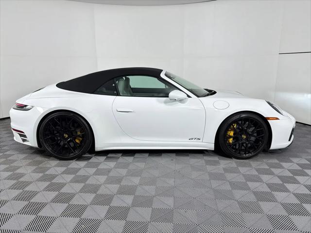 2022 Porsche 911 Carrera 4 GTS Cabriolet