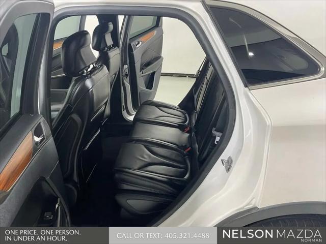 2019 Lincoln MKC Select