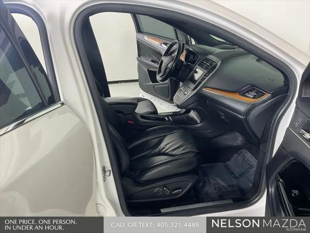 2019 Lincoln MKC Select