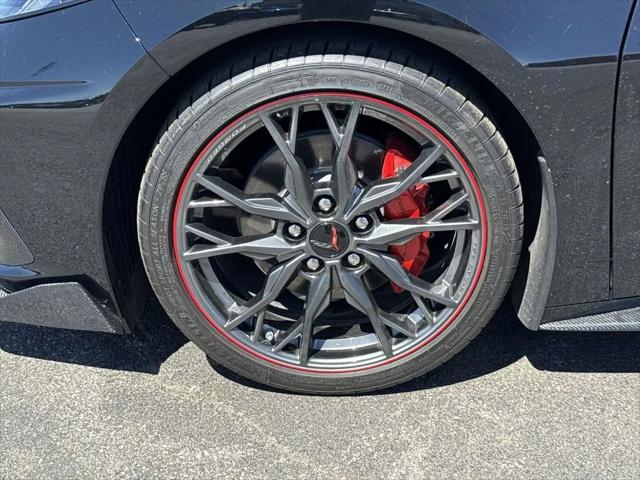 2025 Chevrolet Corvette Stingray RWD Coupe 2LT