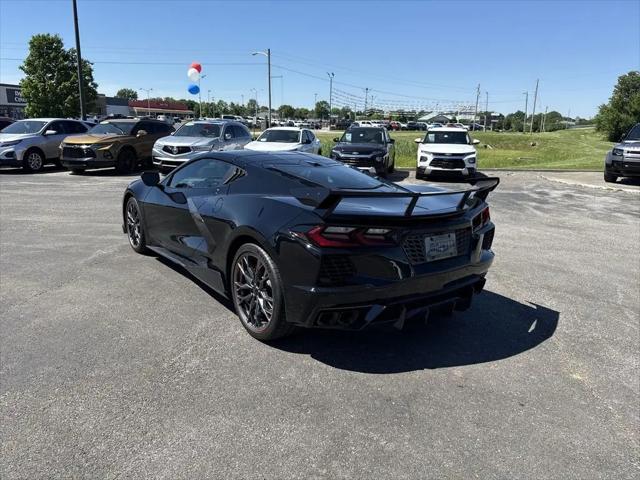 2025 Chevrolet Corvette Stingray RWD Coupe 2LT