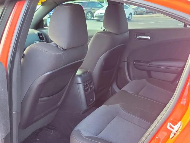 2019 Dodge Charger SXT RWD