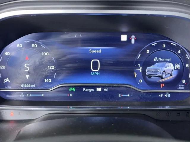 2022 Chevrolet Suburban 4WD RST