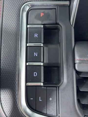 2022 Chevrolet Suburban 4WD RST