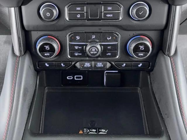 2022 Chevrolet Suburban 4WD RST