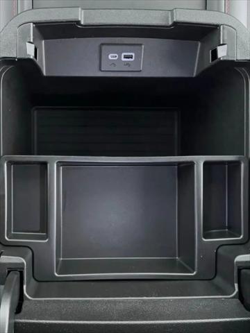 2022 Chevrolet Suburban 4WD RST