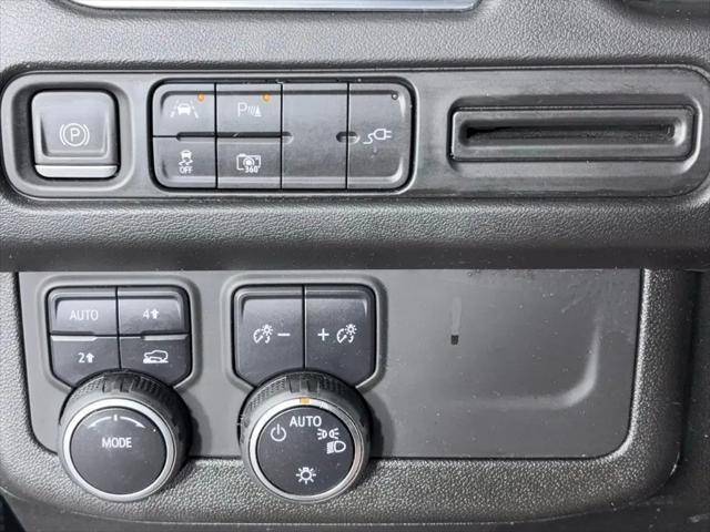 2022 Chevrolet Suburban 4WD RST