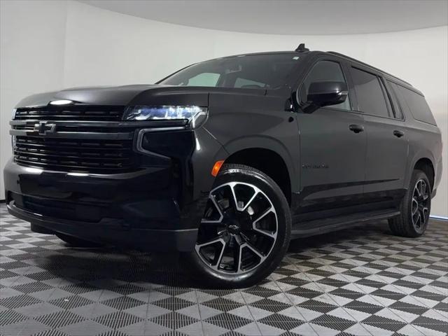 2022 Chevrolet Suburban 4WD RST