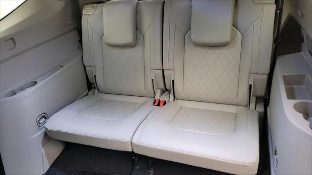 2024 Volkswagen Atlas 2.0T SEL Premium R-Line