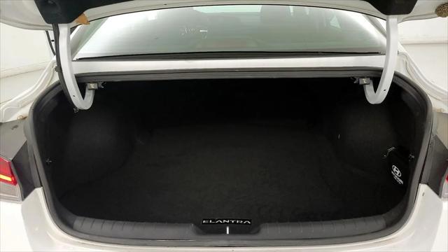 2023 Hyundai Elantra Hybrid Blue