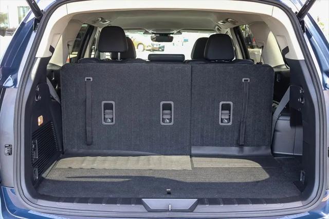 2023 Subaru Ascent Limited 8-Passenger