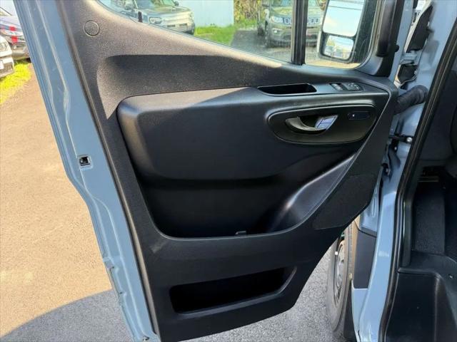 2024 Mercedes-Benz Sprinter 2500 Standard Roof 4-Cyl Diesel HO